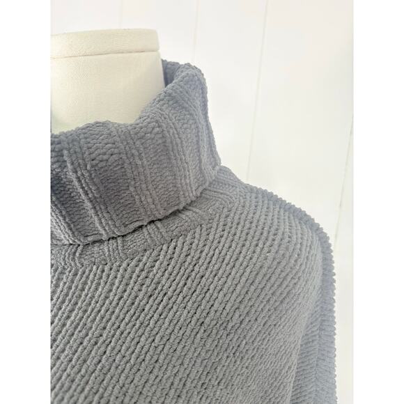 Aerie Gray Sunset Chenille Oversized Turtleneck Sweater XS - Picture 3 of 8